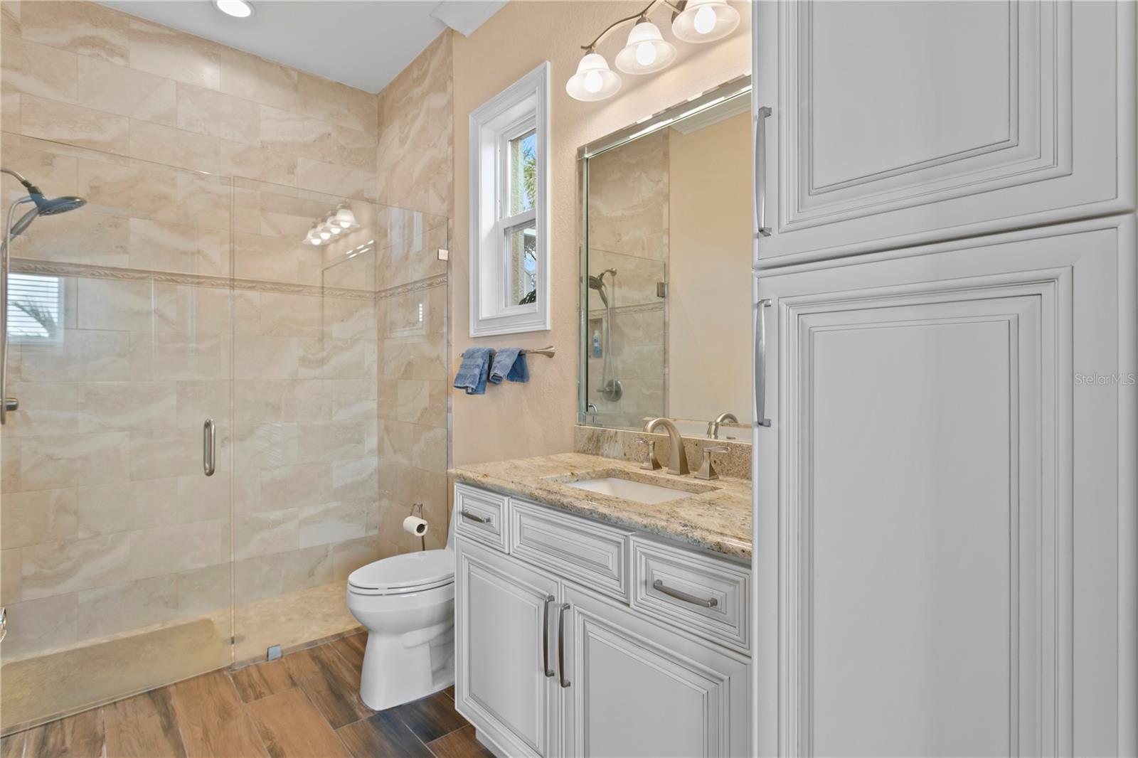 HARRELL ESTATES - Residential