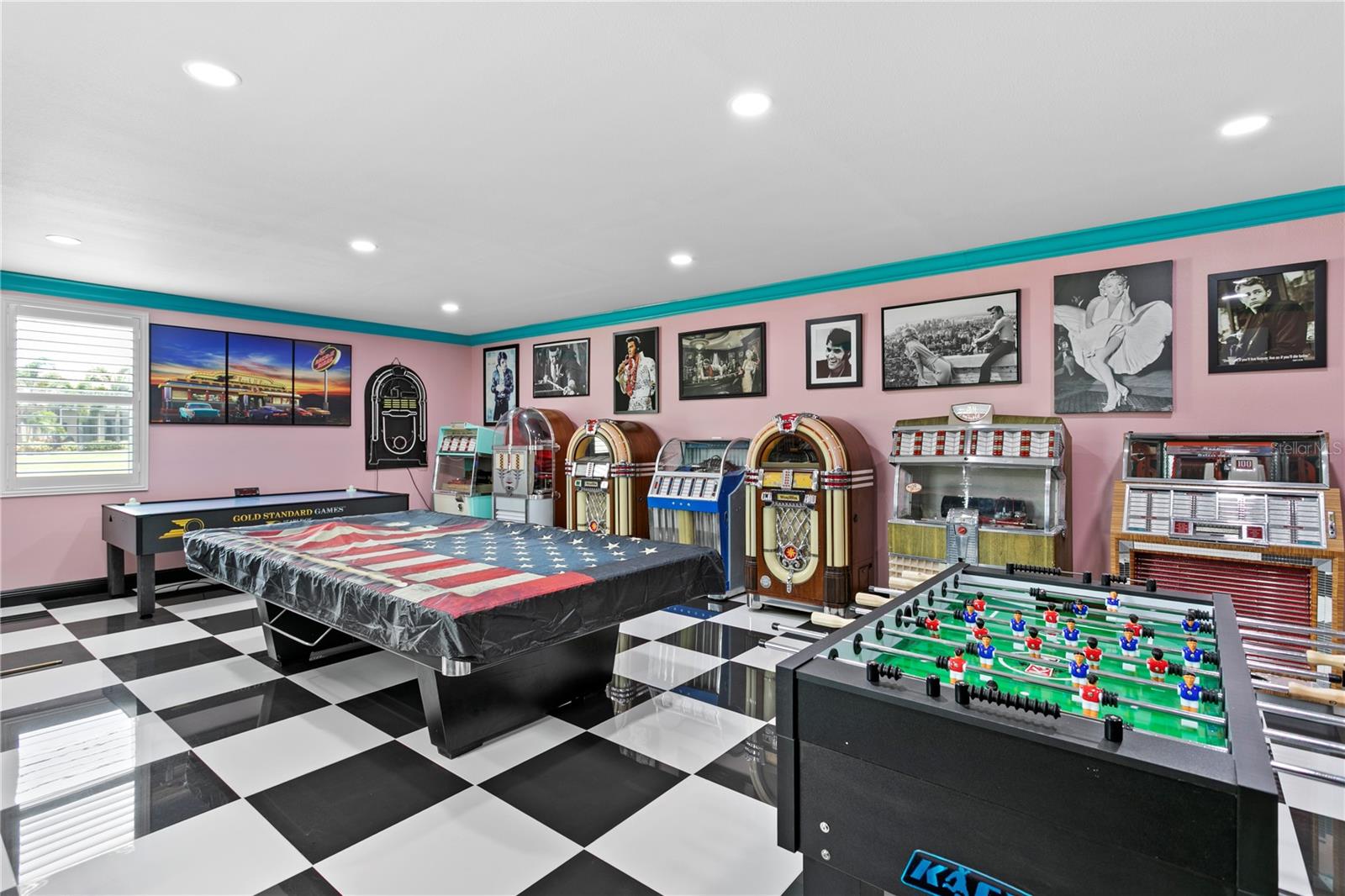 HARRELL ESTATES - Residential