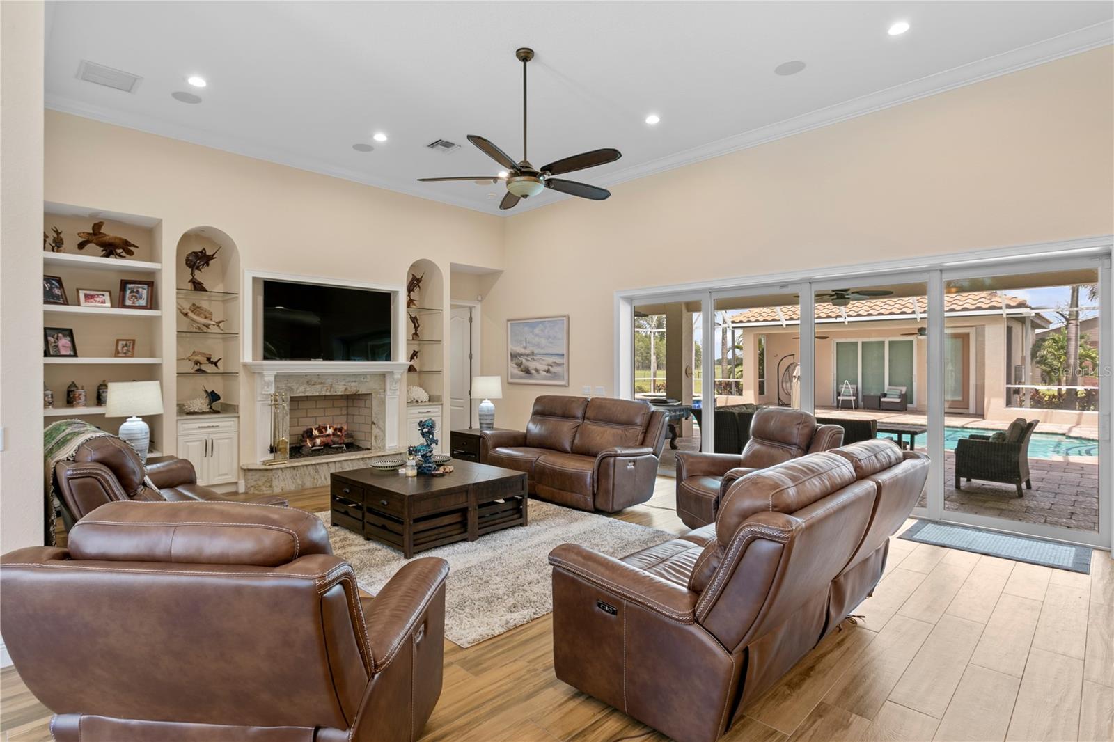 HARRELL ESTATES - Residential