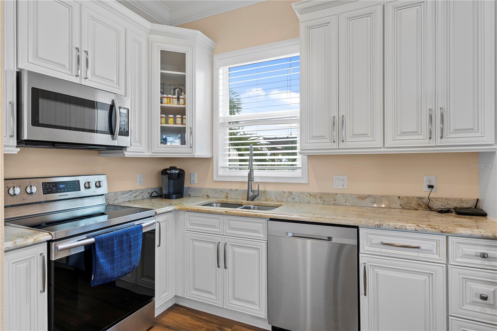 HARRELL ESTATES - Residential