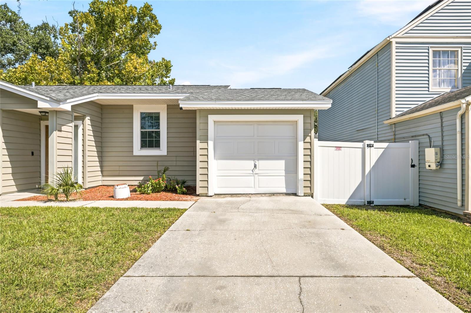 7714 GLADES COURT