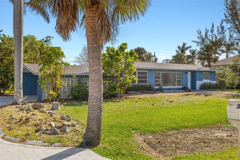 A home in PUNTA GORDA