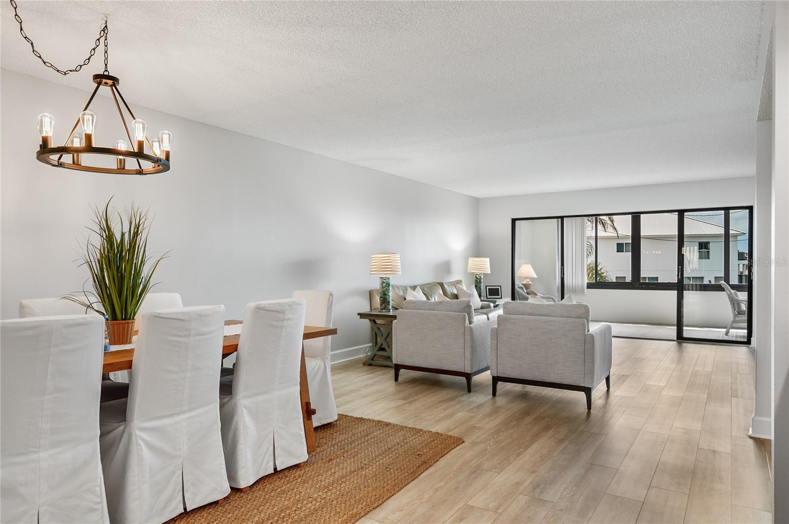 SUMMER SANDS - Residential