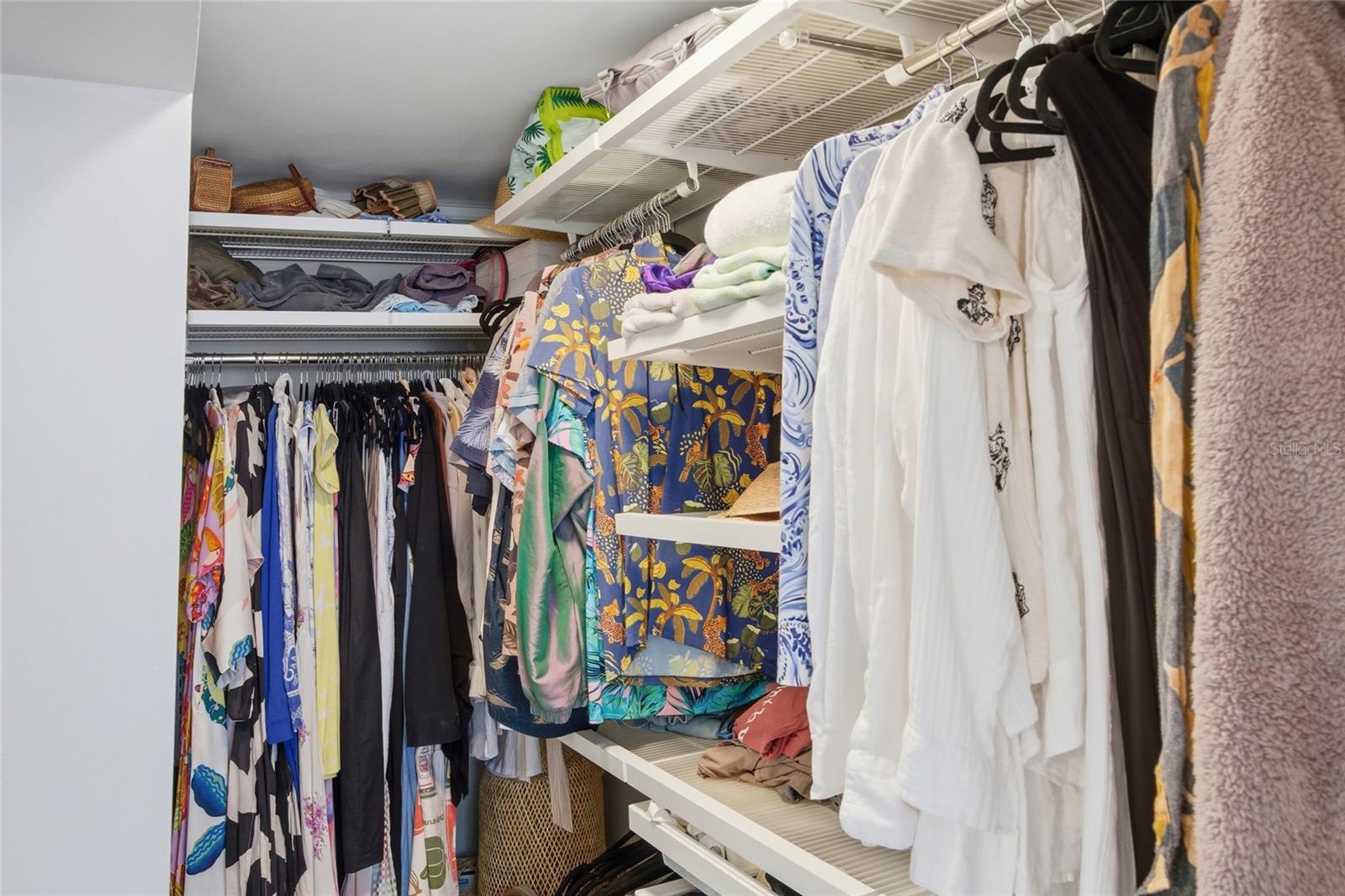 PINNACLE OF TIERRA VERDE - Residential