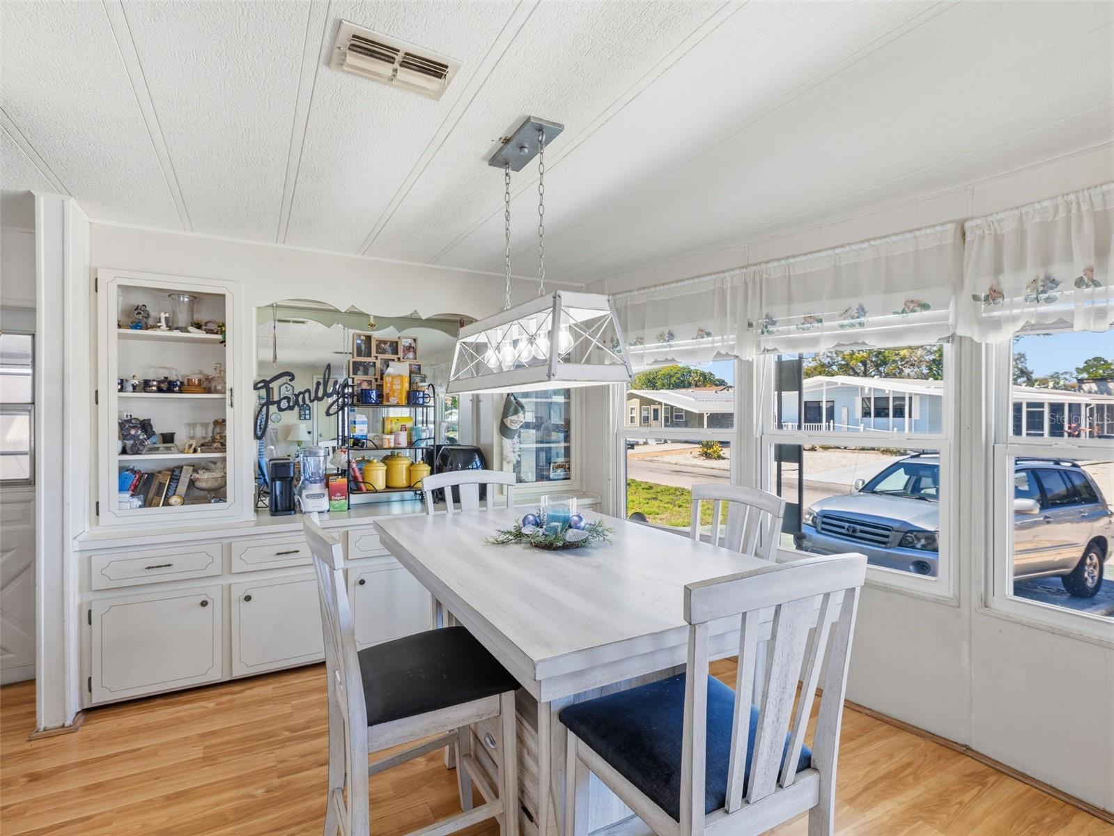 PONDEROSA PARK - Residential