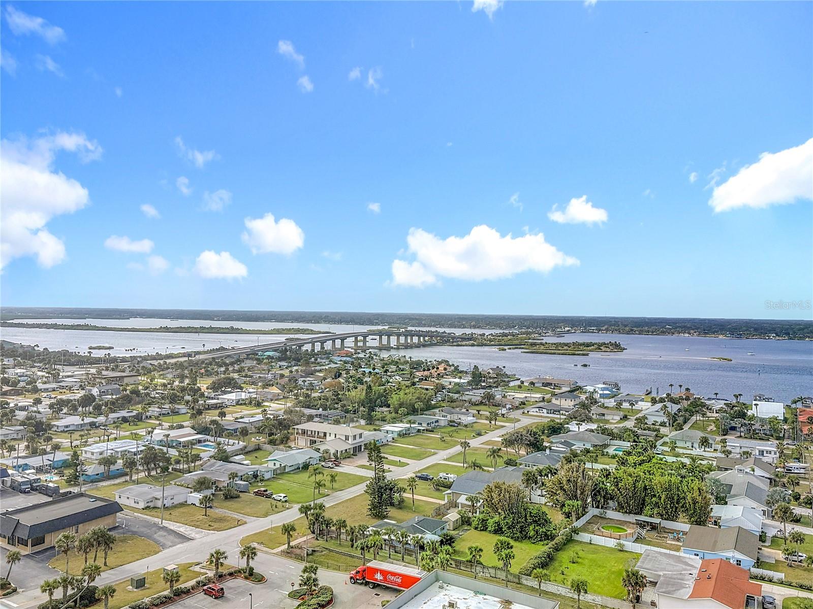 DIMUCCI TWIN TOWERS N & S - Residential