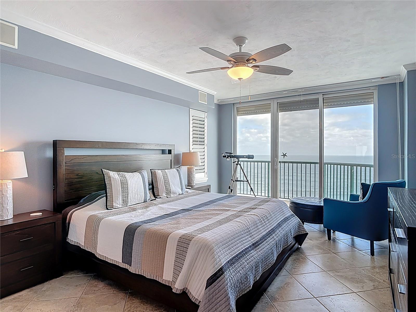 DIMUCCI TWIN TOWERS N & S - Residential