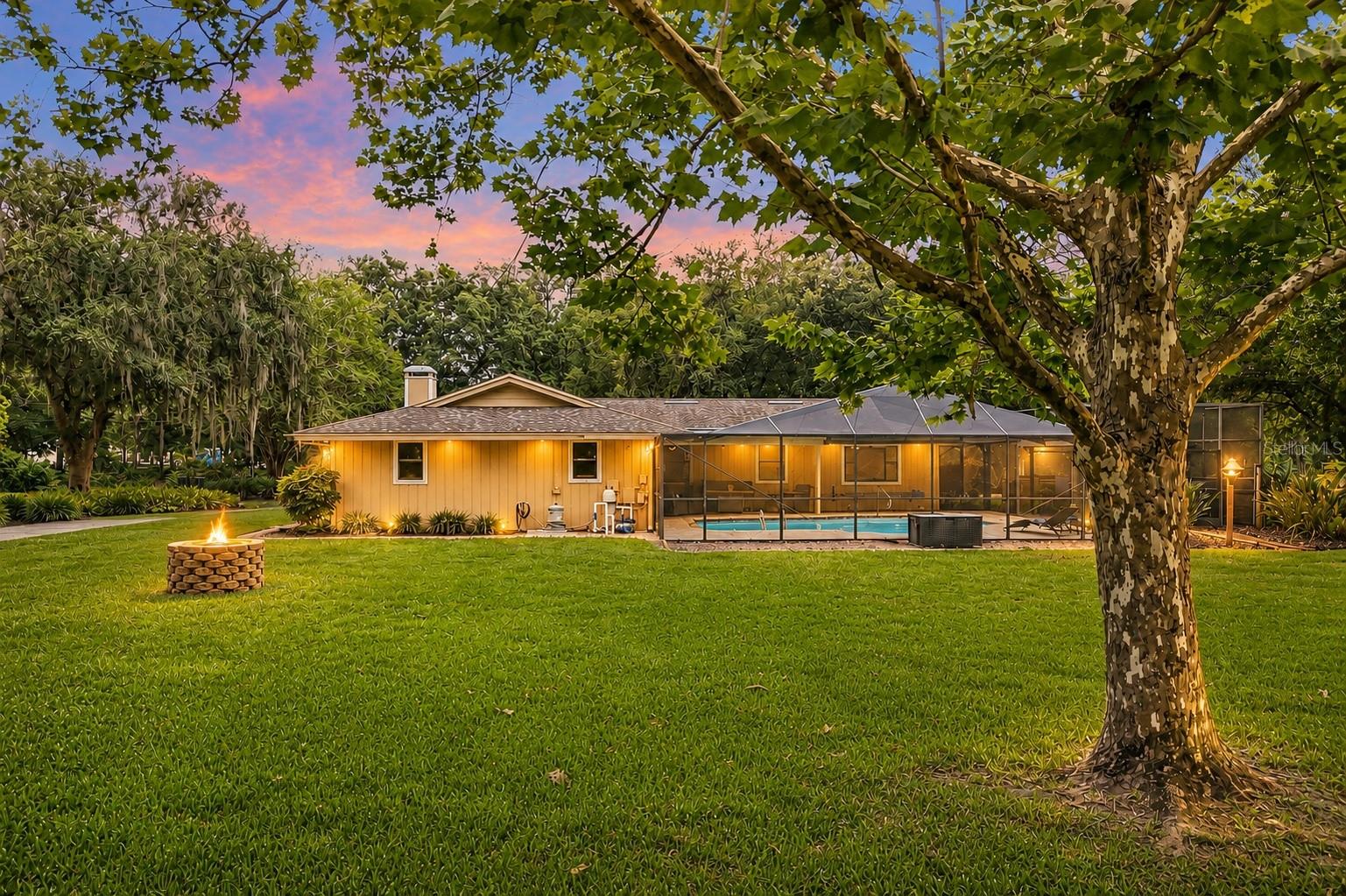 7809 PINEVIEW DRIVE