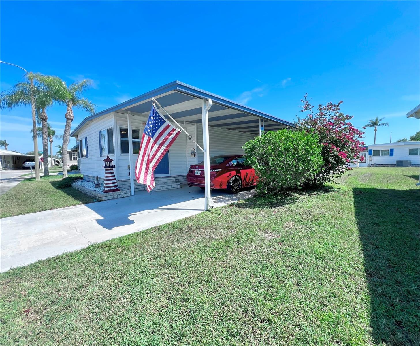 1100 BELCHER ROAD S 523