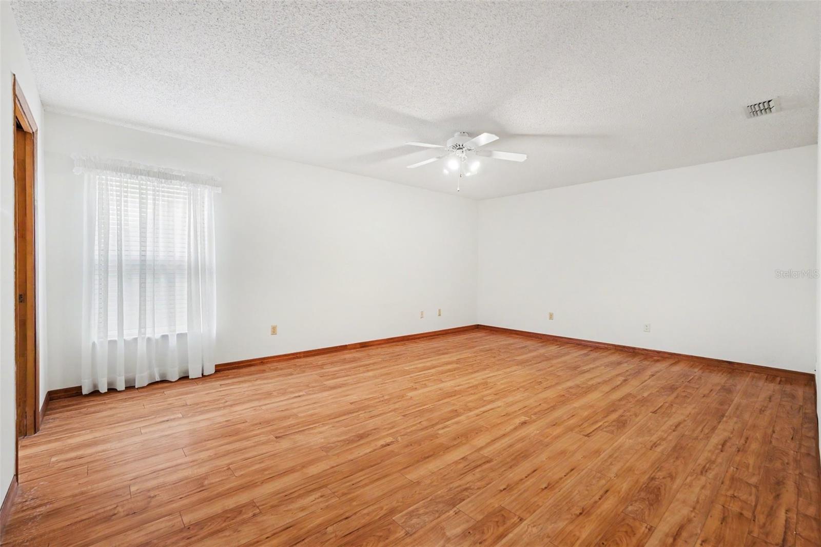 WHISP OAKS ESTATE PH 2 - Residential