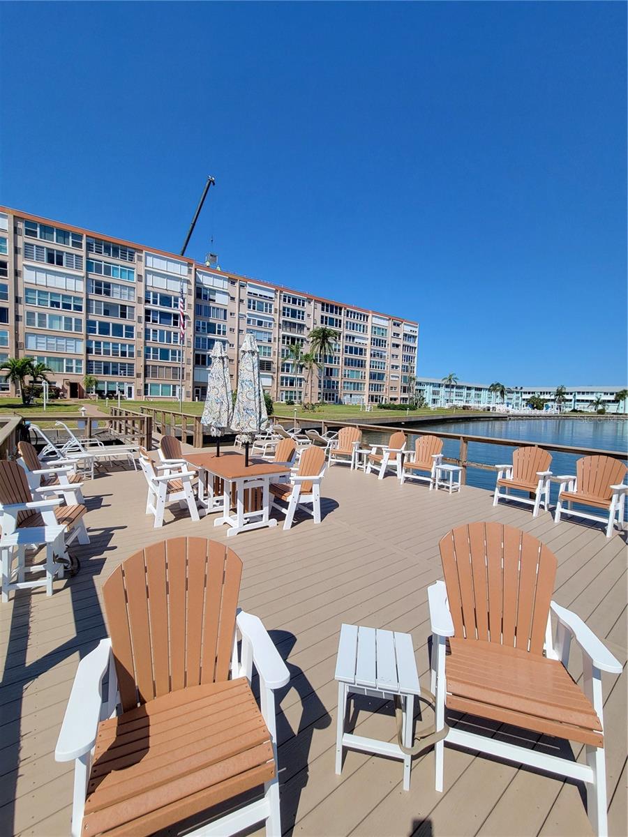 SHORE CREST BLDG - Residential