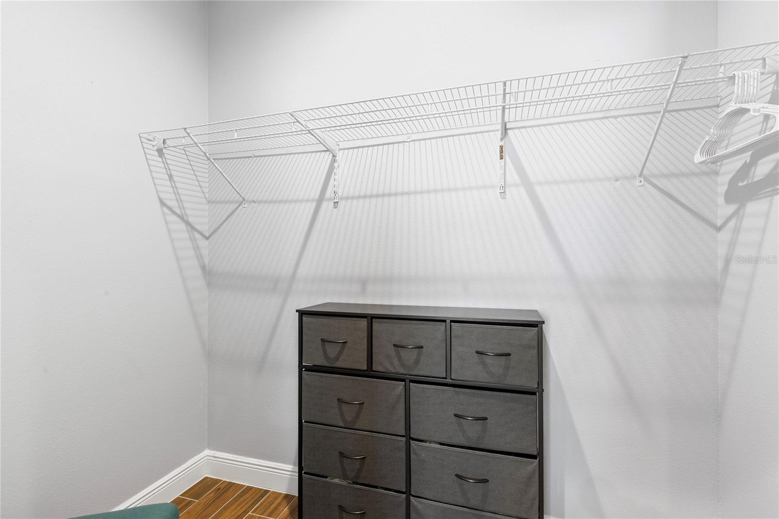 NEW ATHENS CITY - Residential