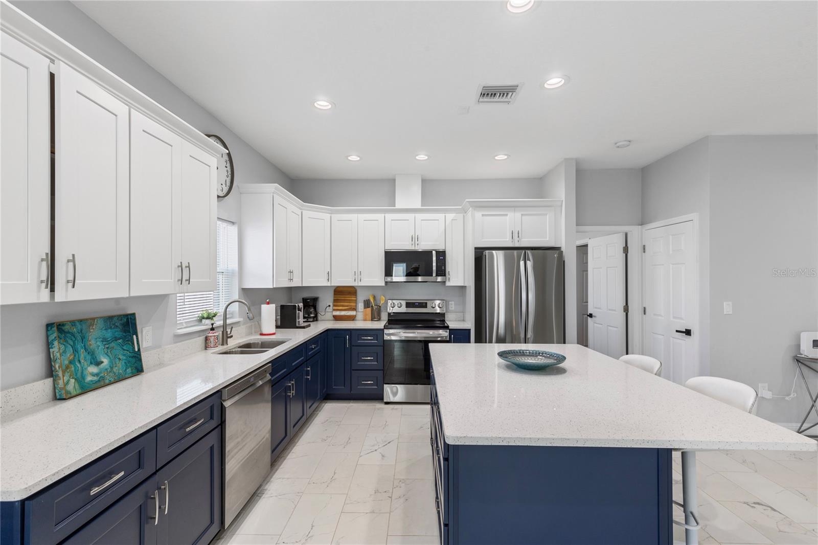 302 ARCHIMEDES STREET