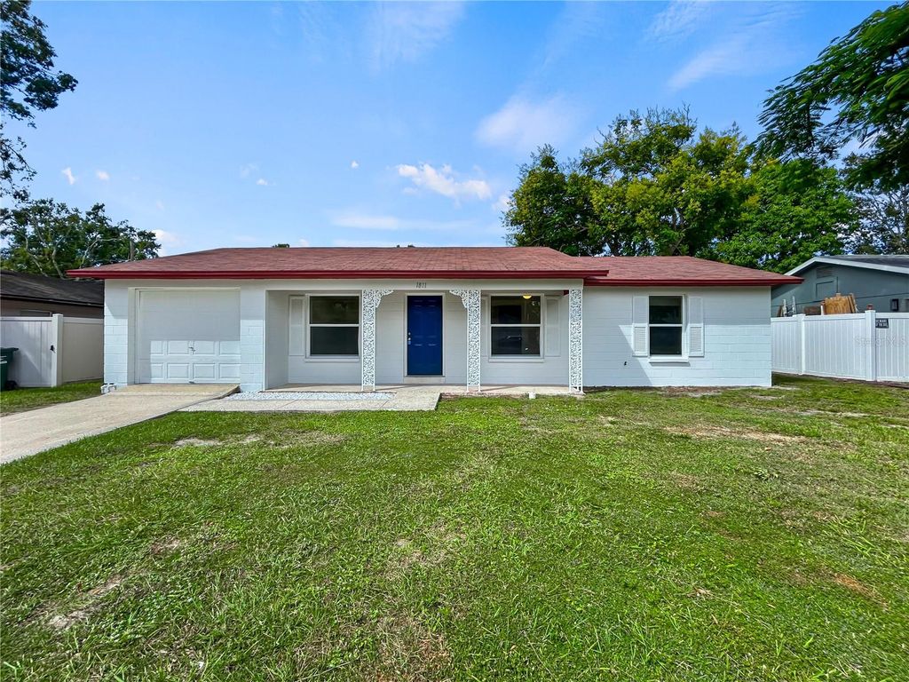Photo of 1811 Lowry Avenue, Lakeland, FL 33801 (MLS # TB8432859)