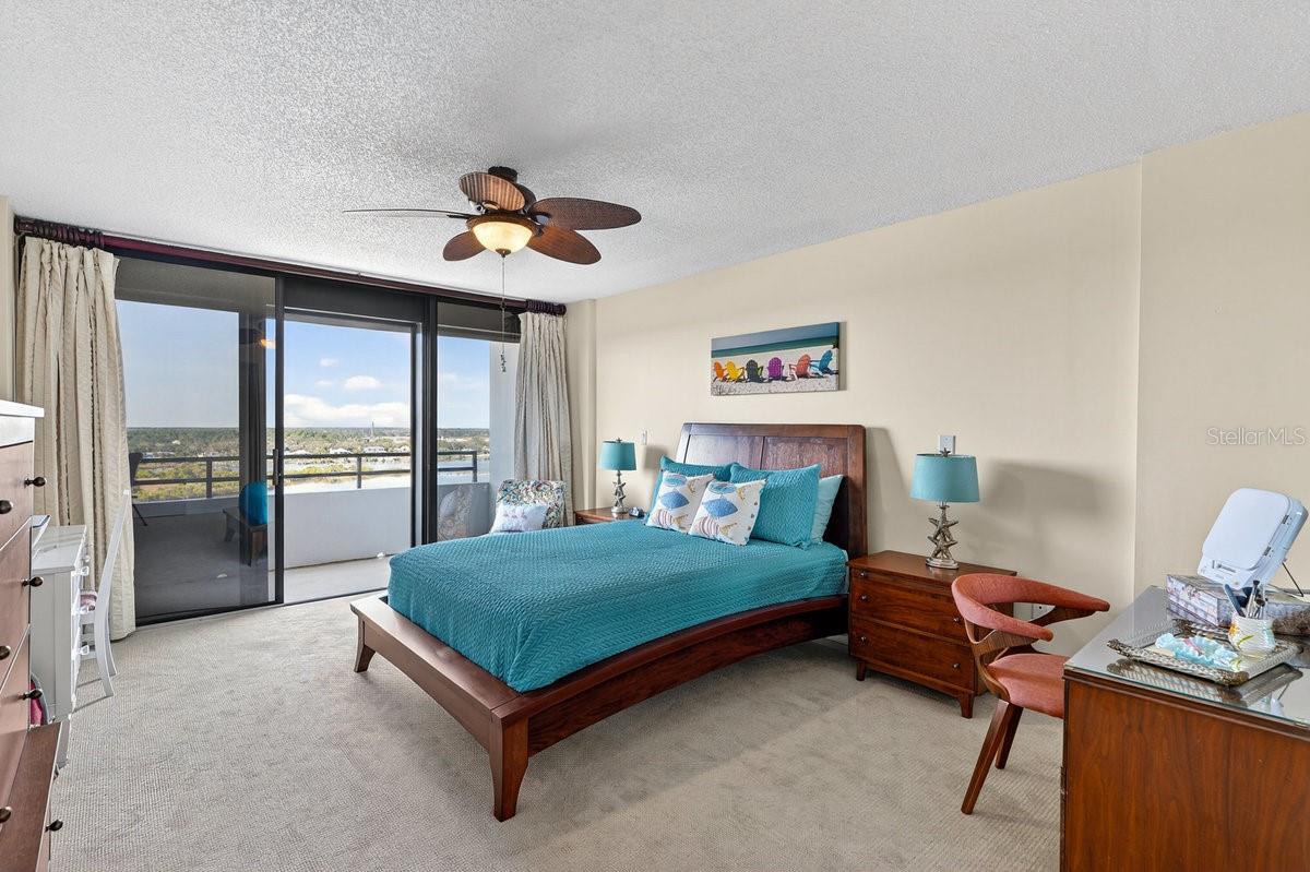 ALIKI GOLD COAST CONDO 01 - Residential