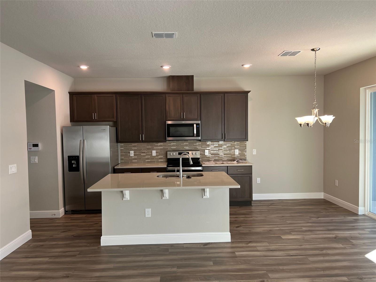 2232 SHADOWLAND LOOP