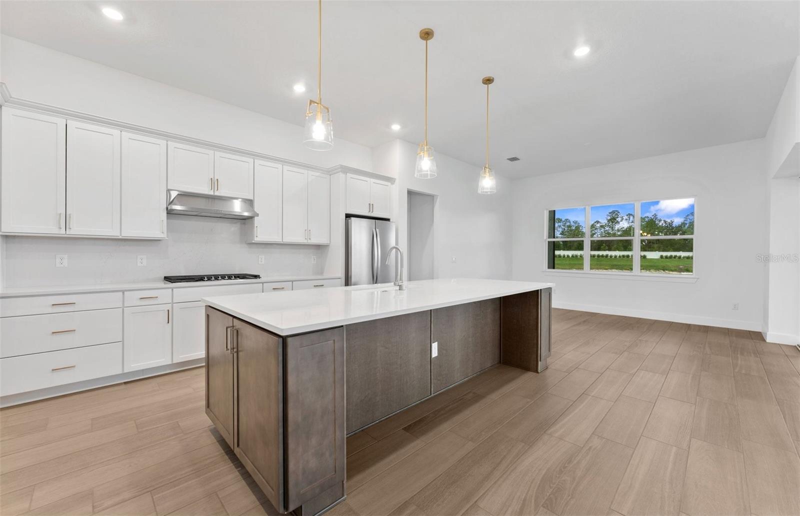 16739 HARVEST LEAF ROAD