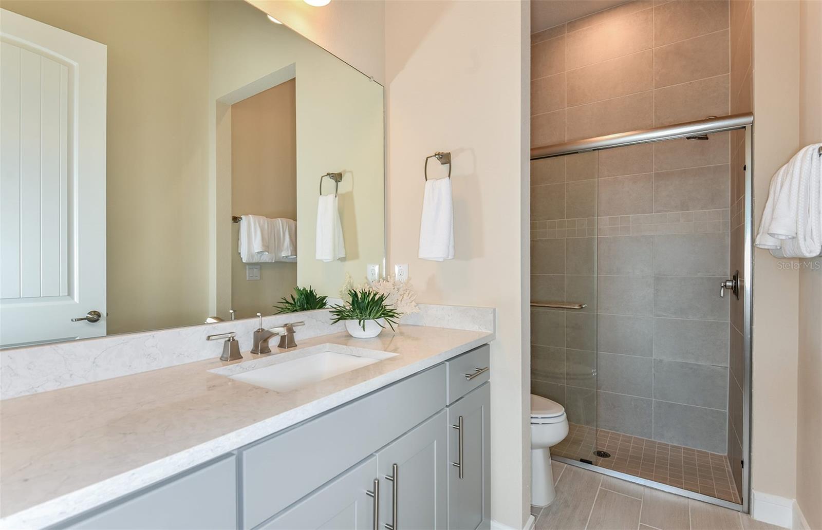 DEL WEBB RIVER RESERVE PHASE 1A & 1B - Residential