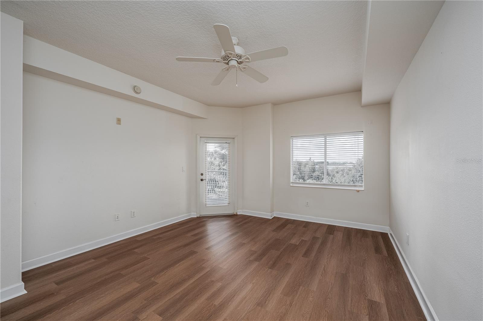 PROMENADE CONDO - Residential Lease