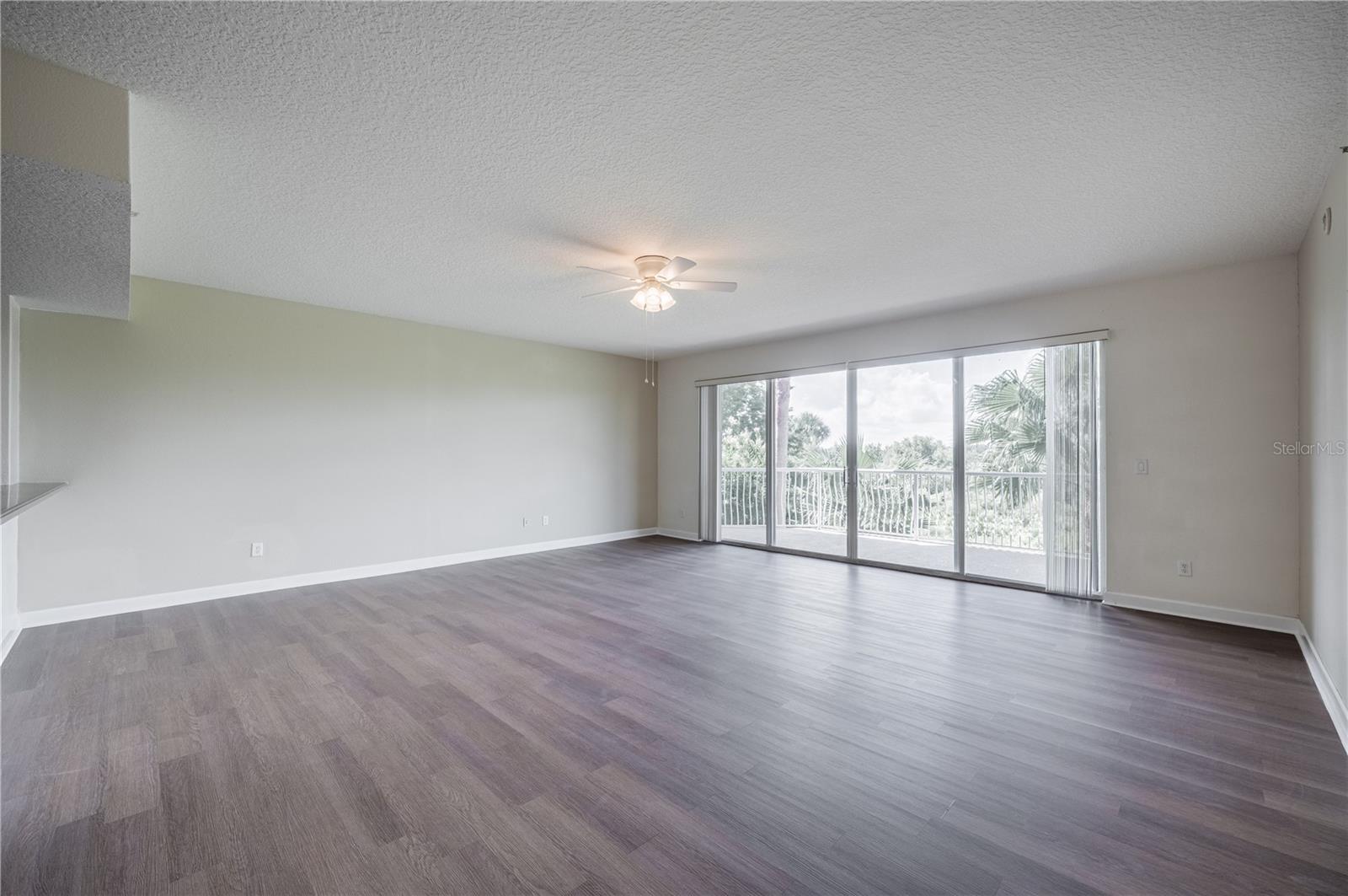 PROMENADE CONDO - Residential Lease