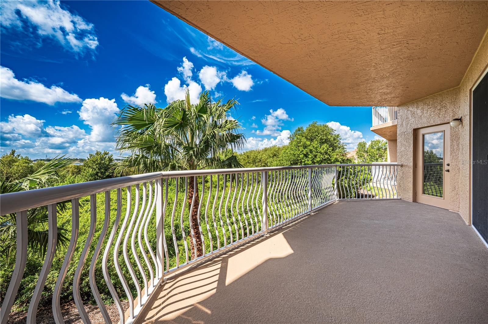 PROMENADE CONDO - Residential Lease