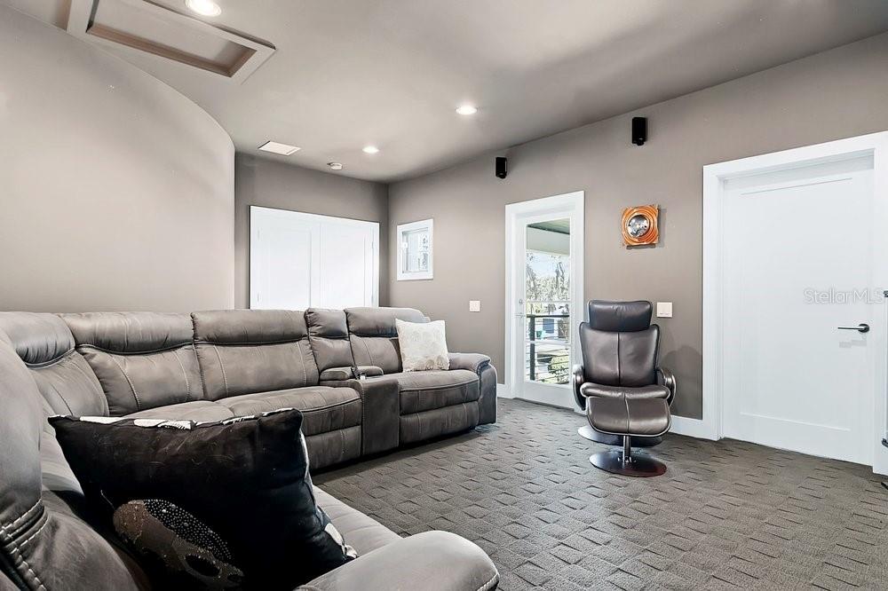 MAITLAND SHORES FIRST ADD - Residential