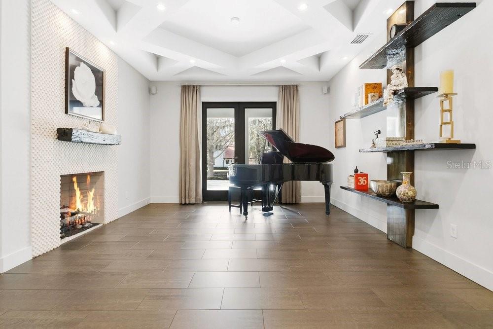 MAITLAND SHORES FIRST ADD - Residential