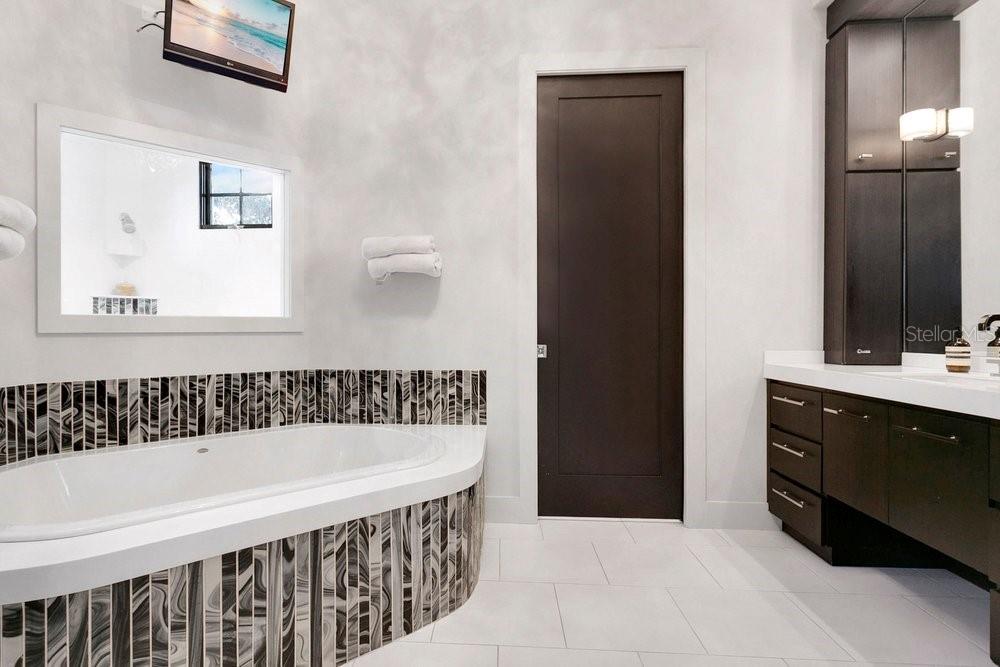 MAITLAND SHORES FIRST ADD - Residential