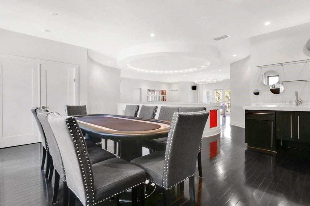 MAITLAND SHORES FIRST ADD - Residential