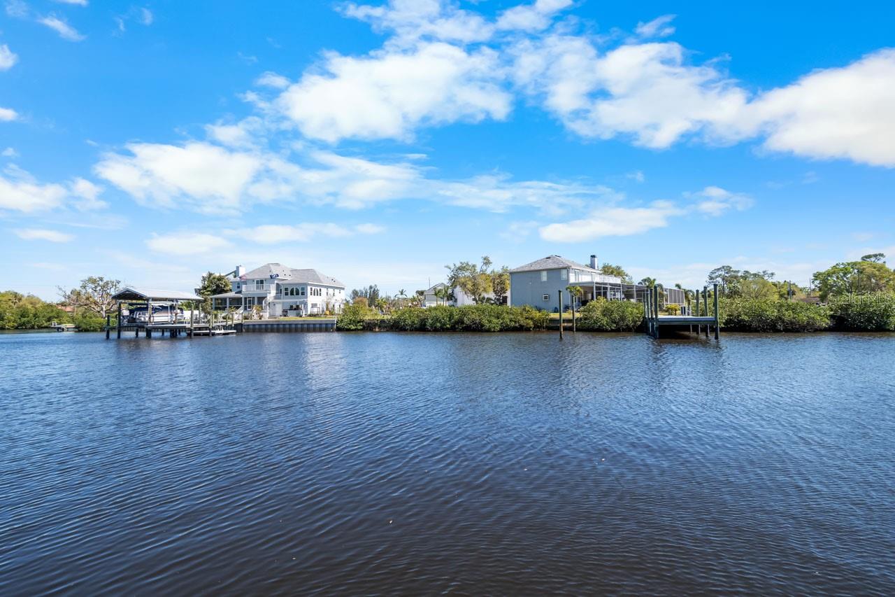 SANDPIPER POINT - Residential