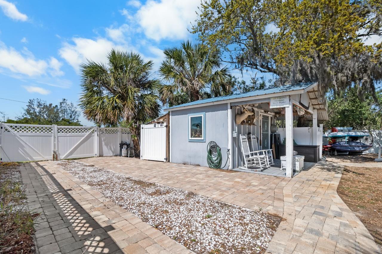 SANDPIPER POINT - Residential