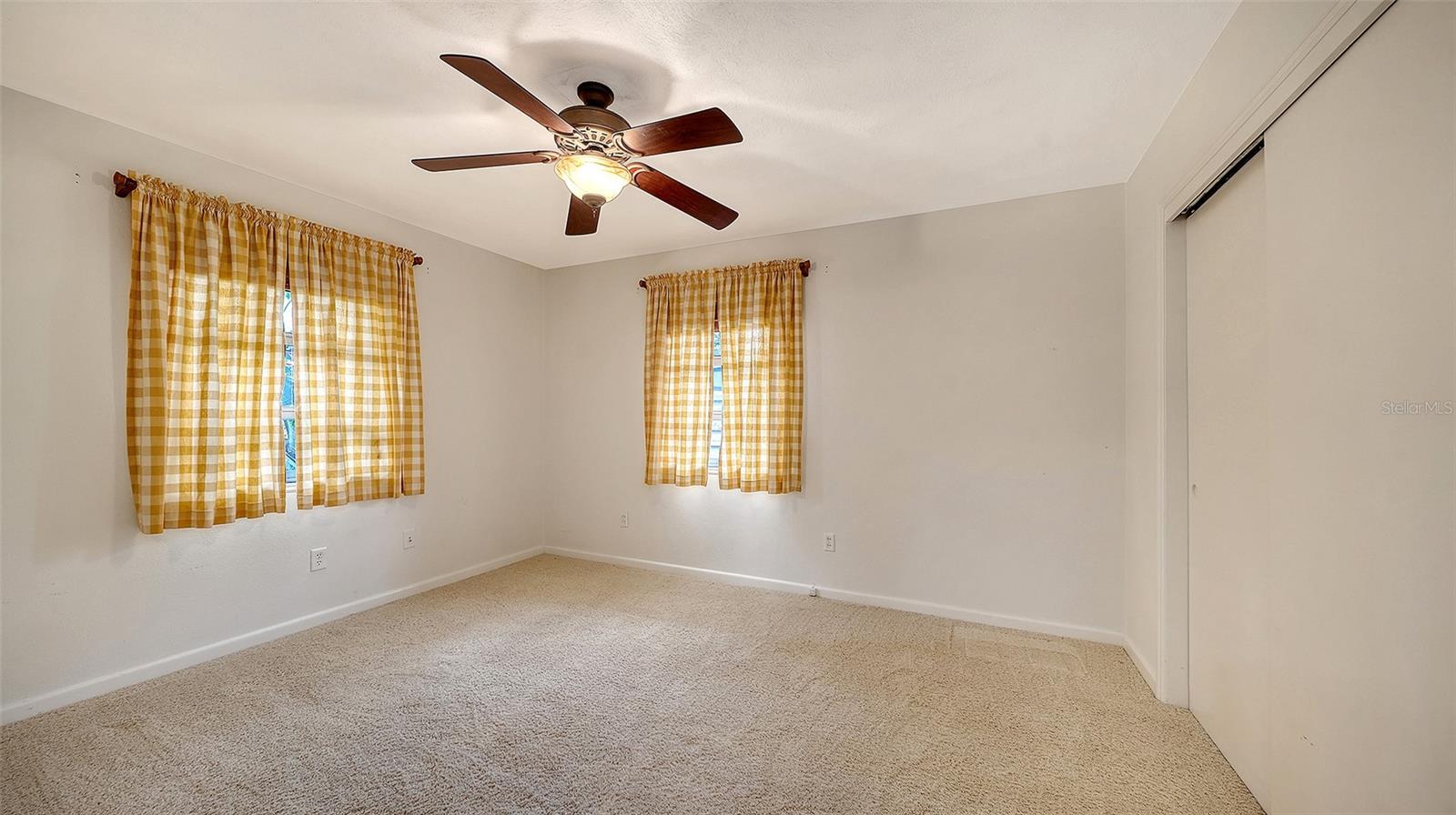 HARBOR ACRES - Residential