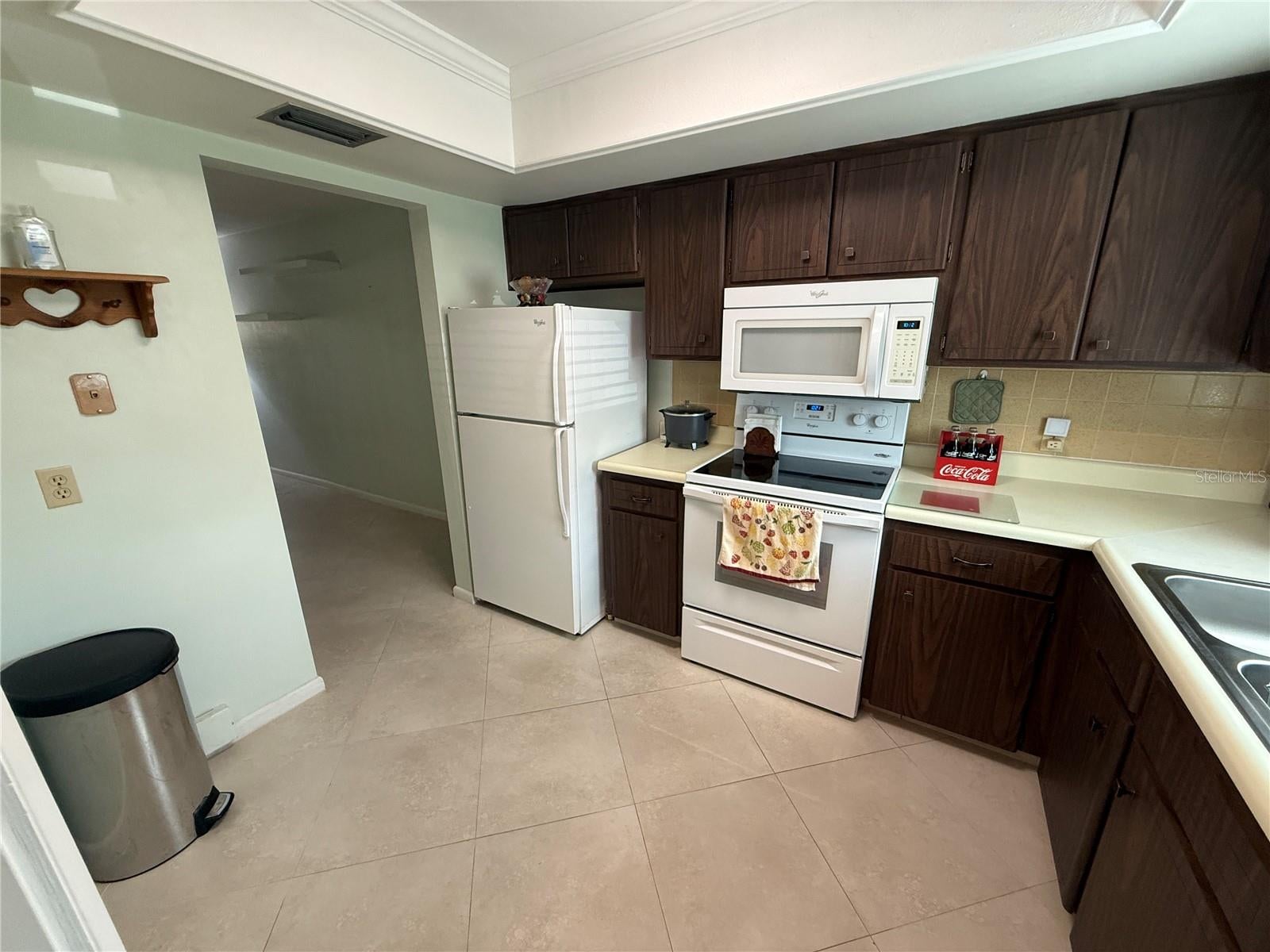 1411 NORMANDY PARK DRIVE 4