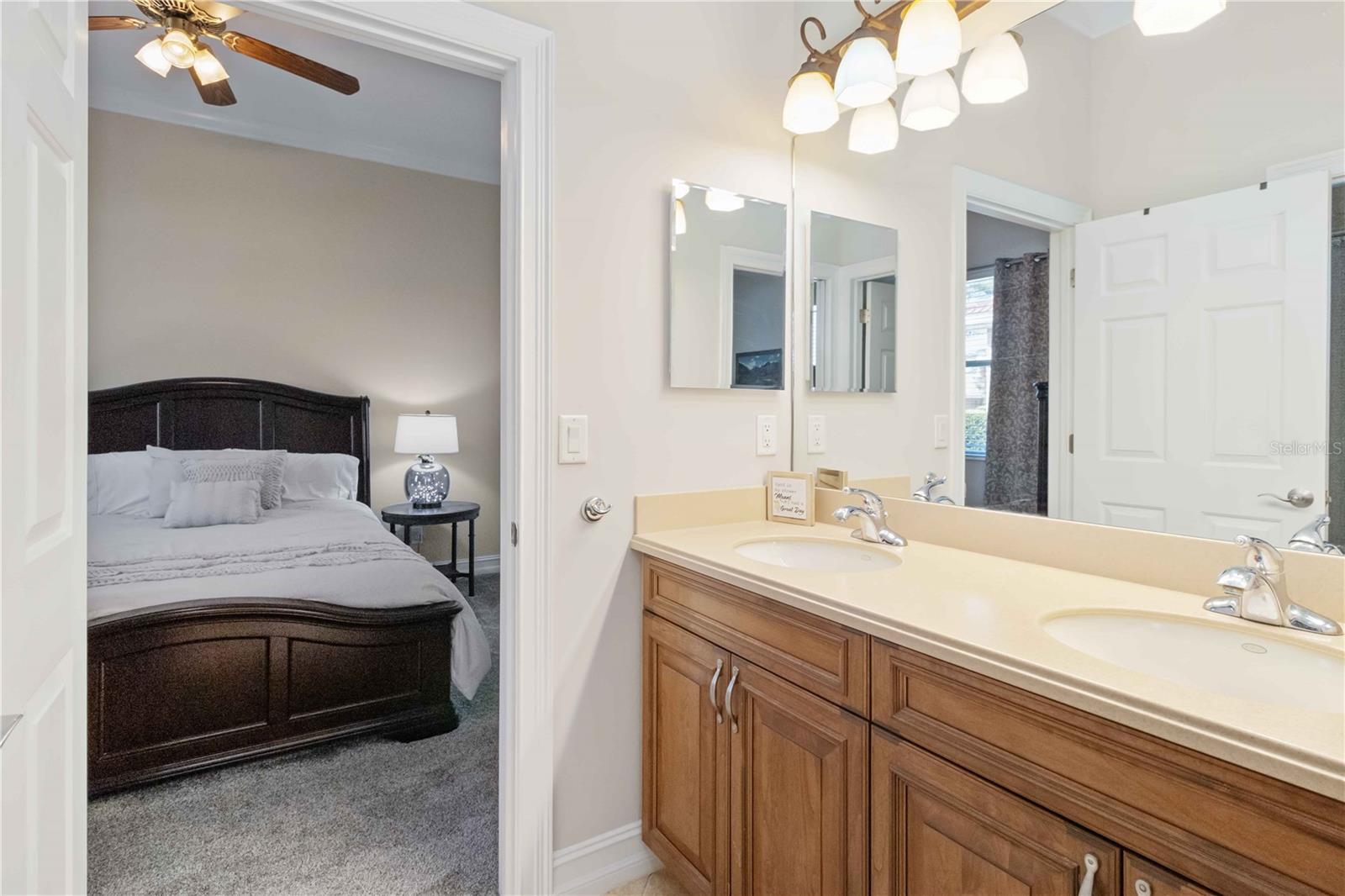 VENETIAN GOLF & RIVER CLUB PHA - Residential