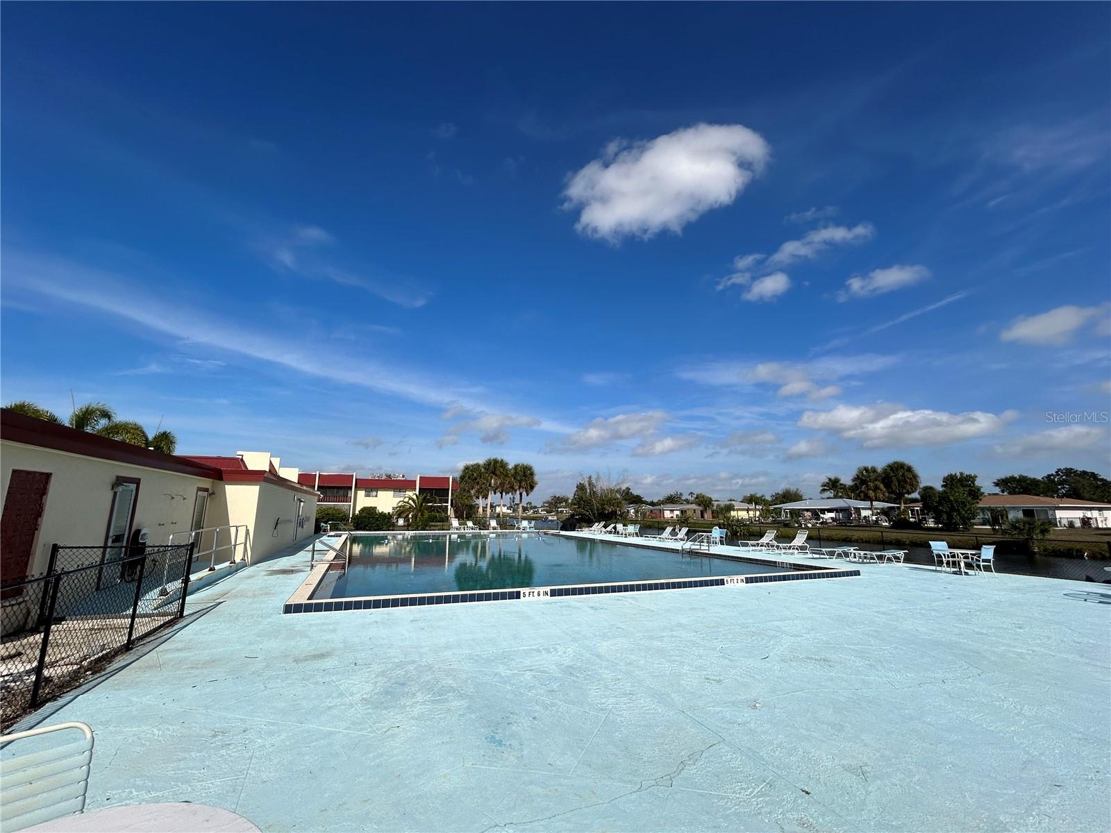 RIVERHOUSE - Residential