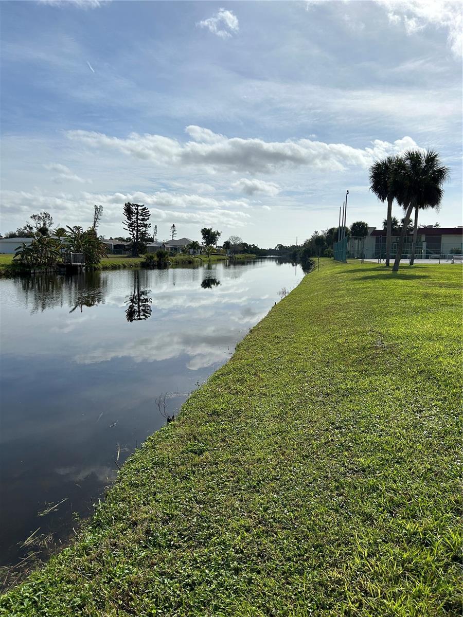 RIVERHOUSE - Residential