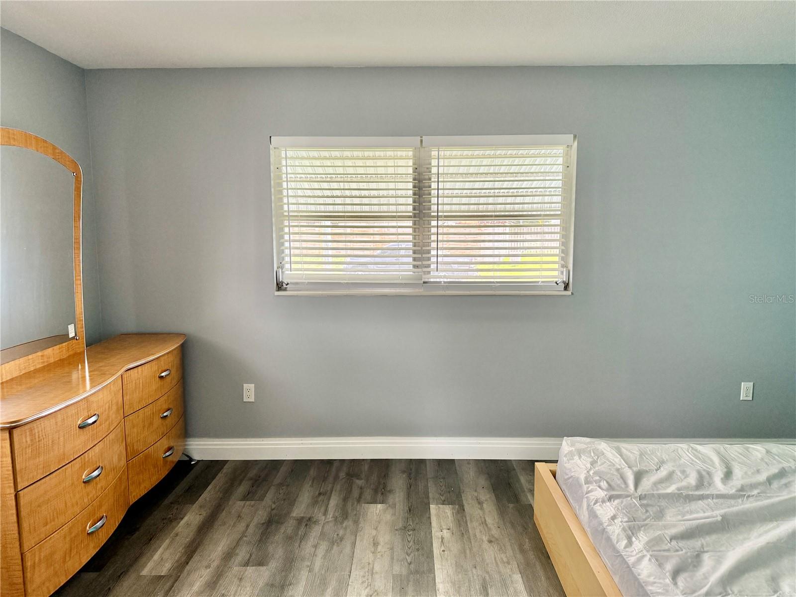 PARKWAY VILLAS - Residential