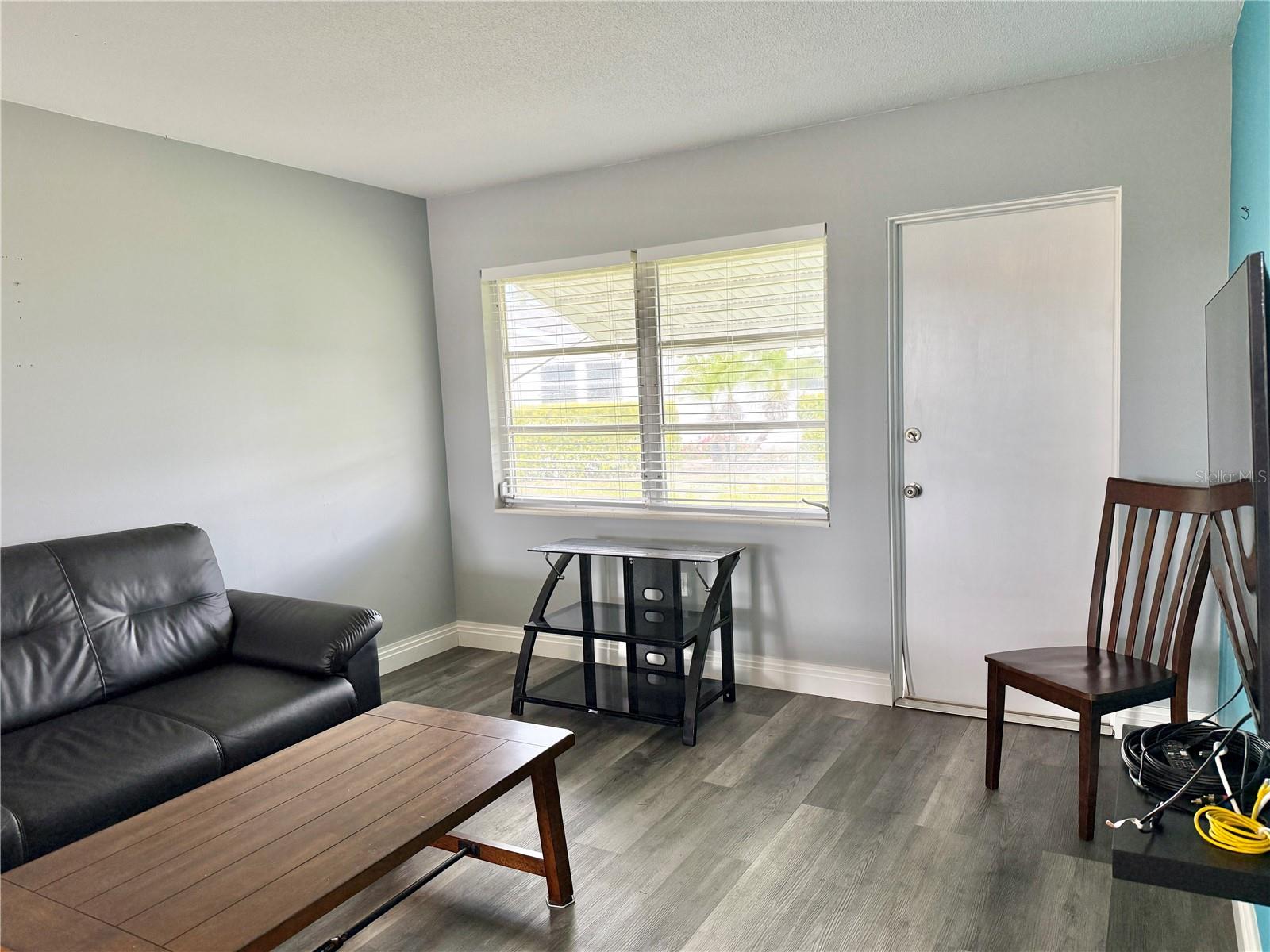 PARKWAY VILLAS - Residential