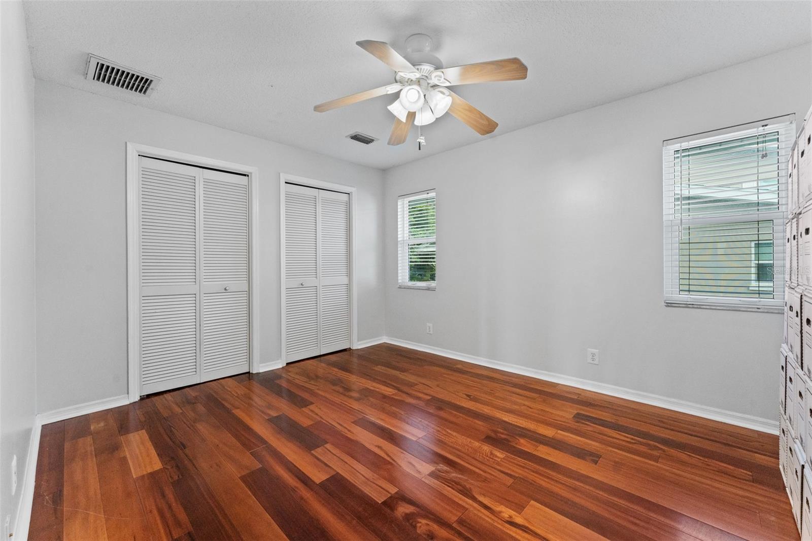 PINELLAS POINT SKYVIEW SHORES 4TH ADD - Residential