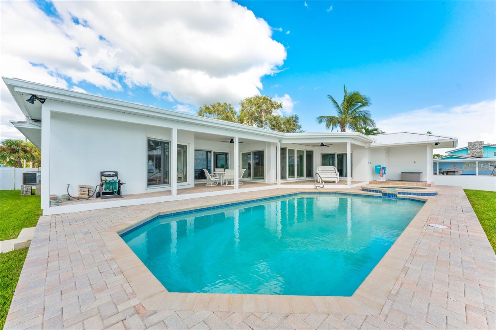 PINELLAS POINT SKYVIEW SHORES 4TH ADD - Residential