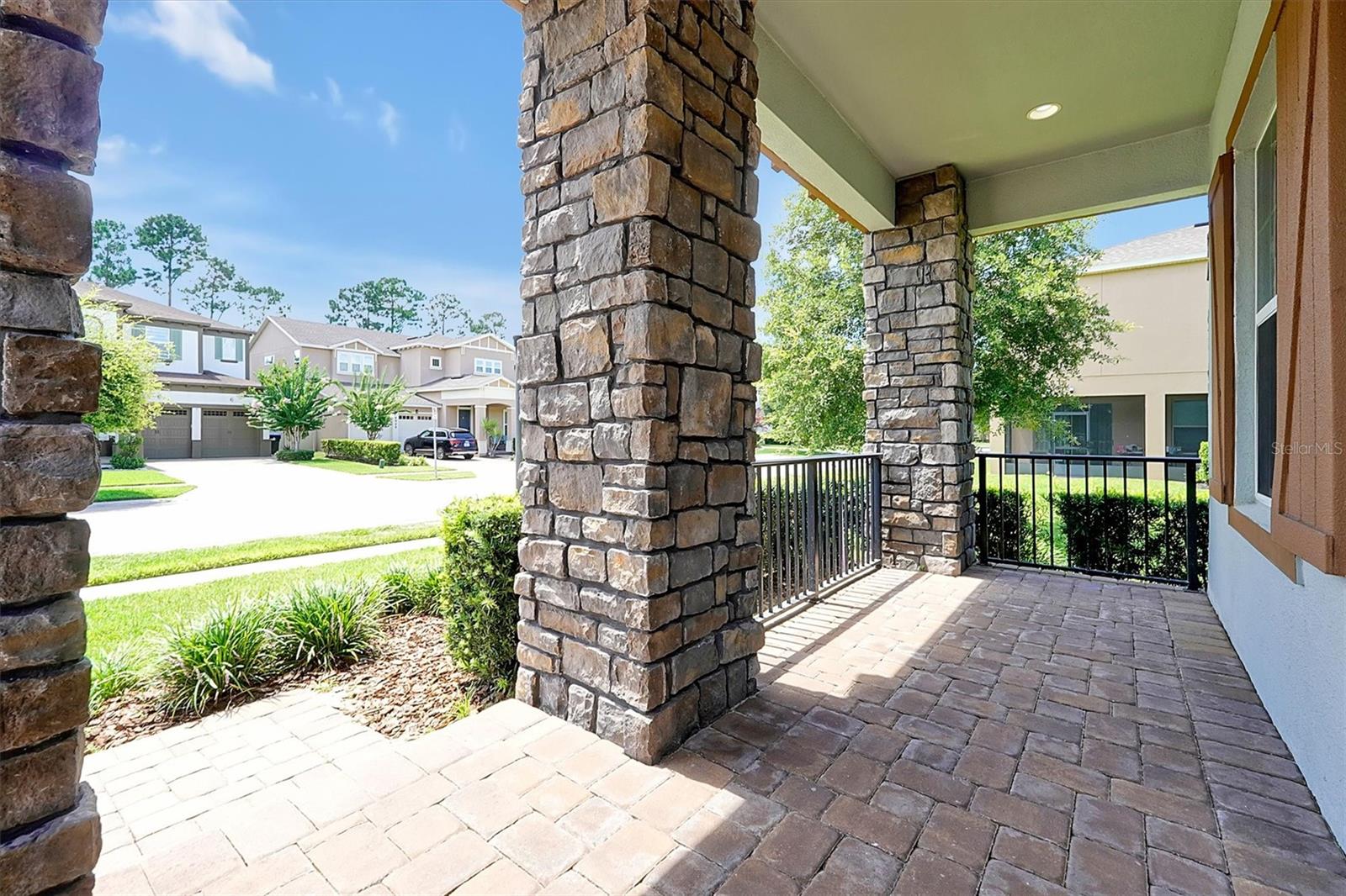 6925 TRELLIS VINE LOOP