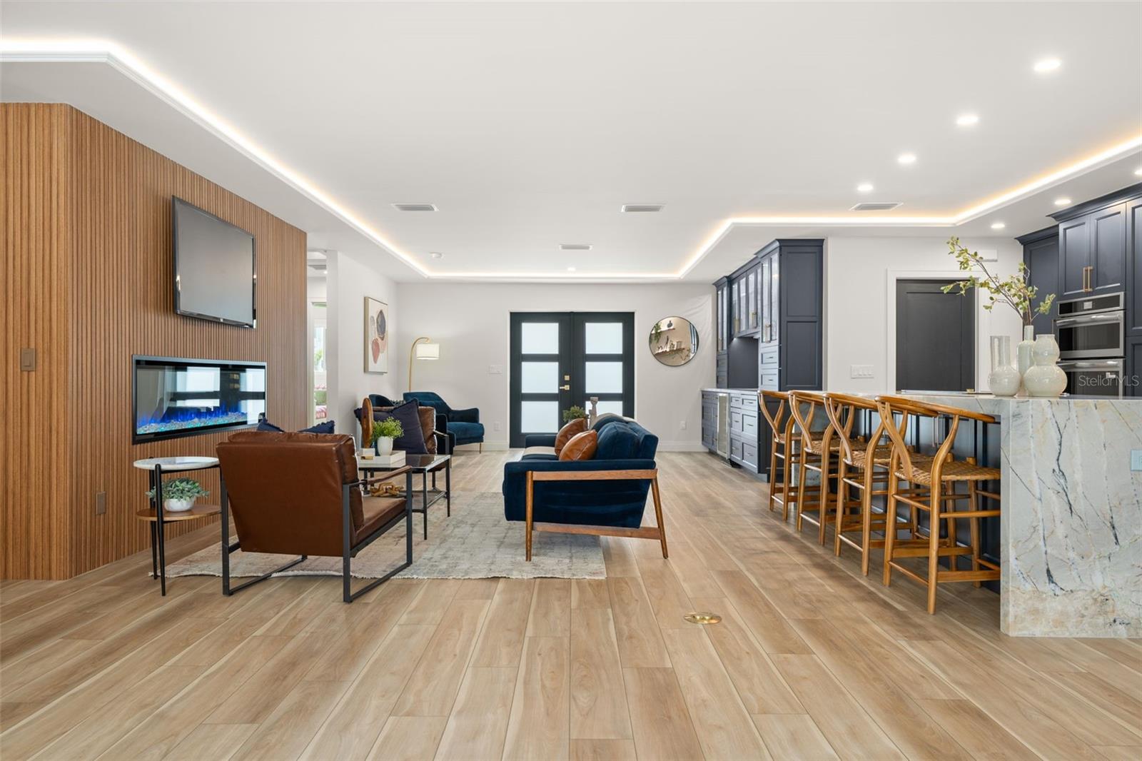 SAN REMO SHORES - Residential