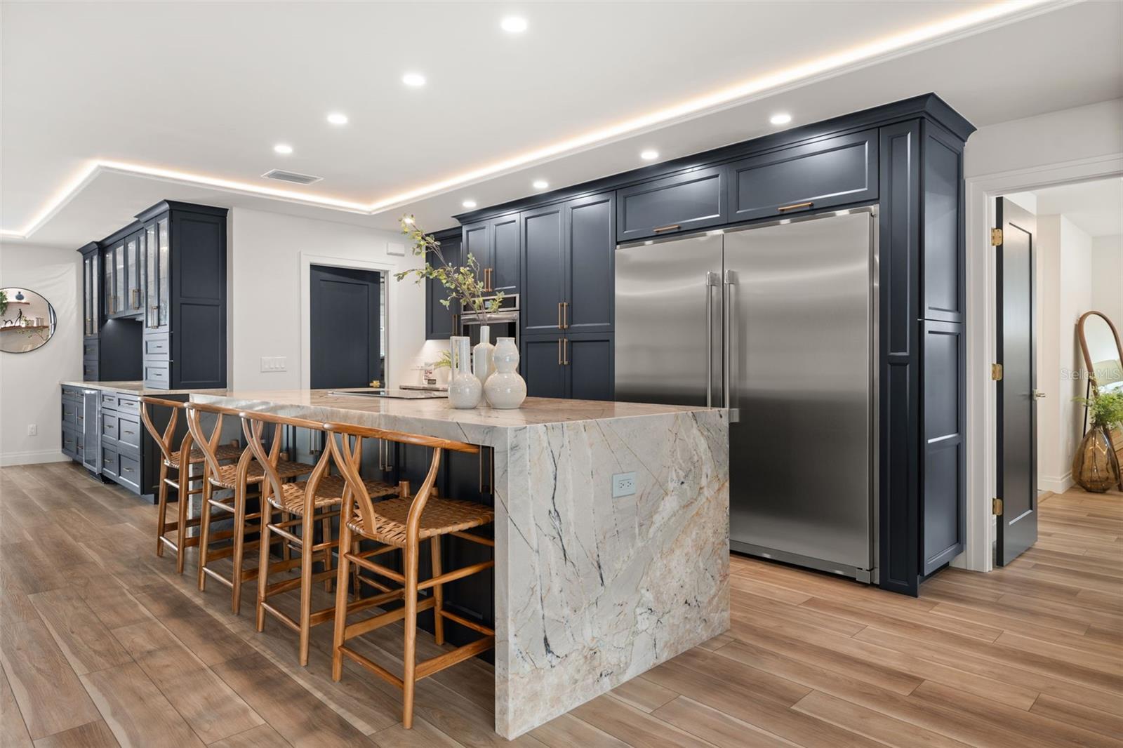 SAN REMO SHORES - Residential