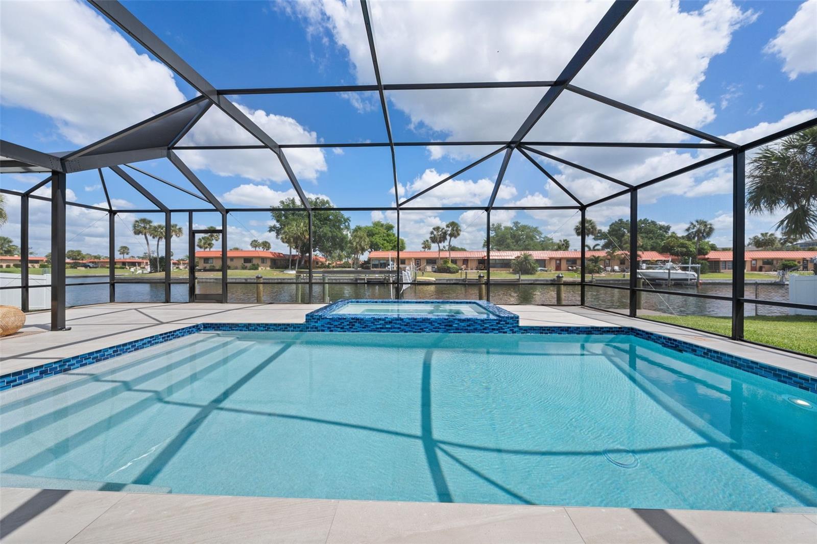 SAN REMO SHORES - Residential