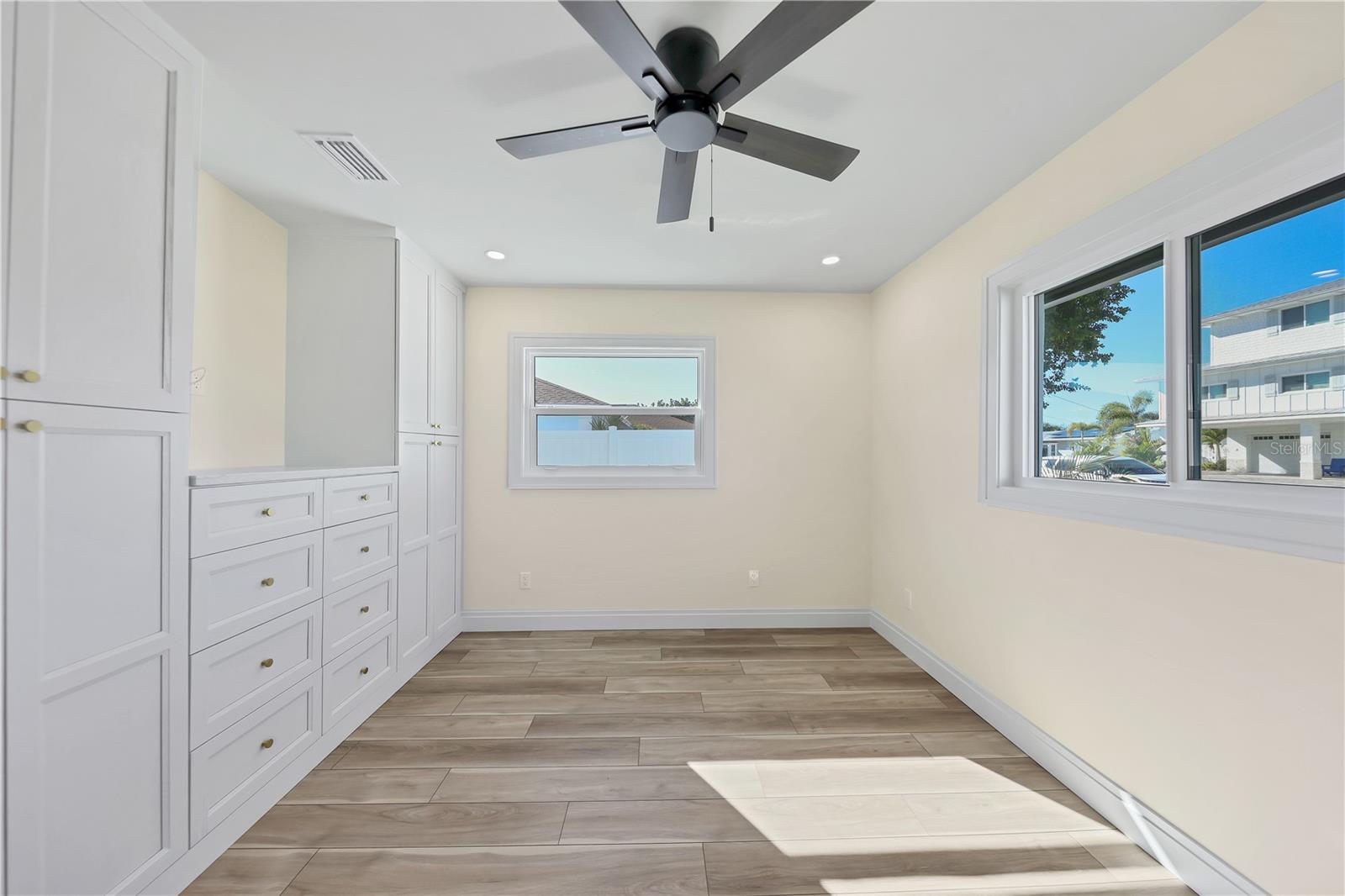 SAN REMO SHORES - Residential