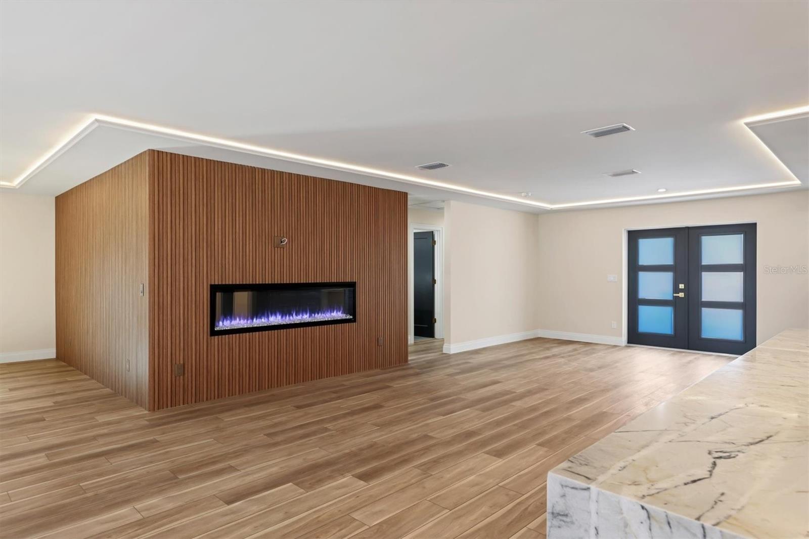 SAN REMO SHORES - Residential