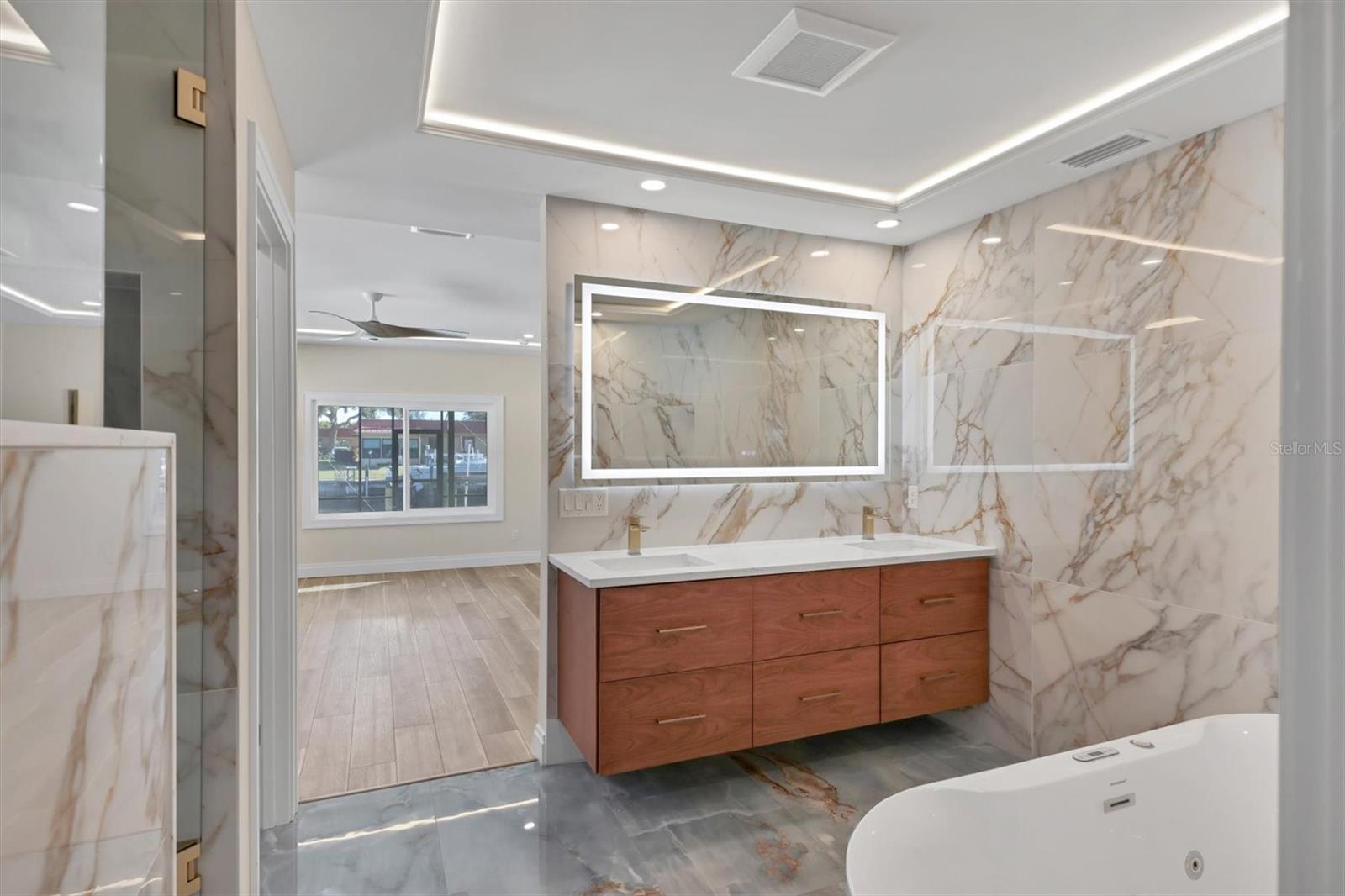 SAN REMO SHORES - Residential