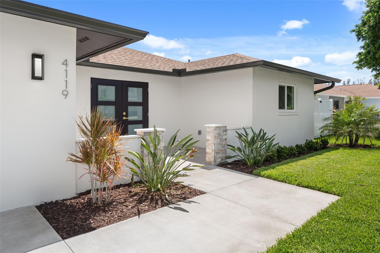 SAN REMO SHORES - Residential