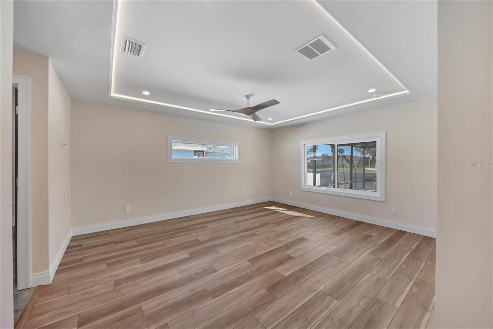 SAN REMO SHORES - Residential