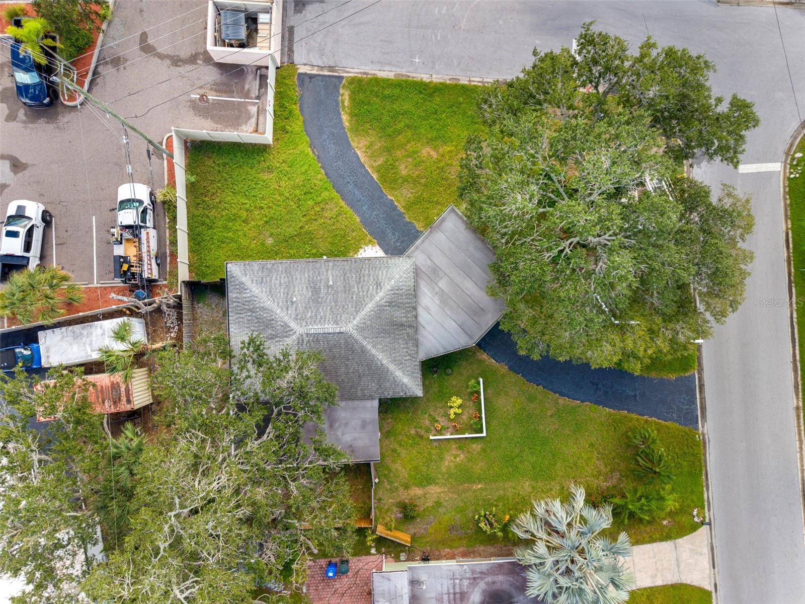 BAYWOOD SHORES - Residential